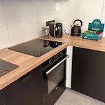 Le Spacieux Et Confortable A 15min De La Gare Apartamento *